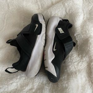 Toddler nike